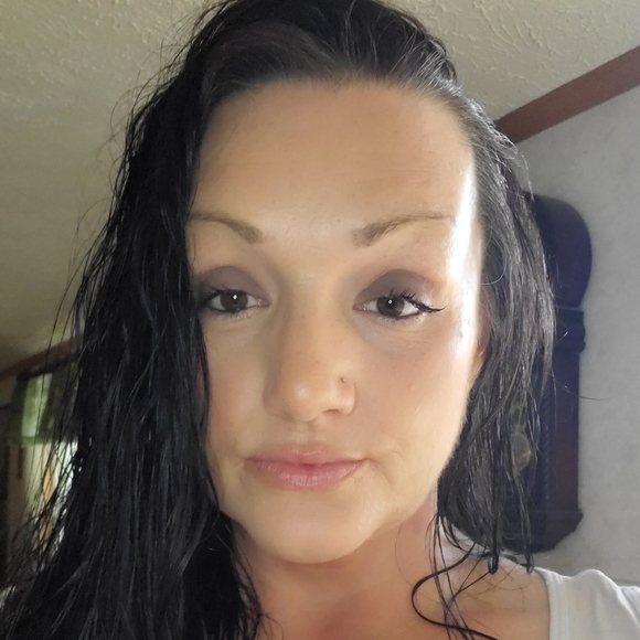 Meet your Posher, Jessica - Picture 6 of 16